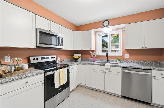 5196 Polen Drive, Kettering, OH 45440