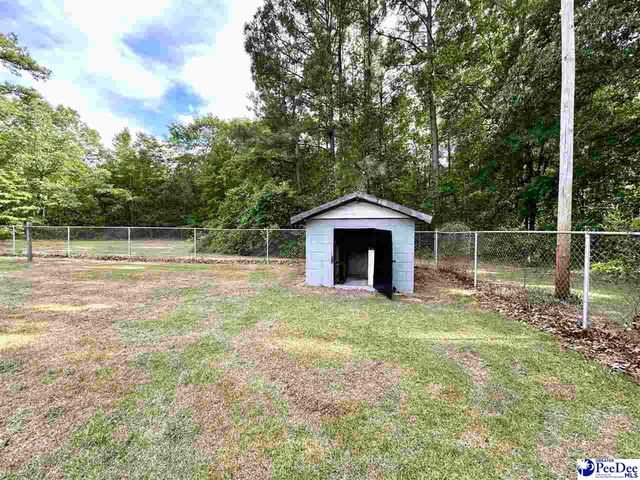 1528 Hickory Grove Rd, Bennettsville, SC 29512