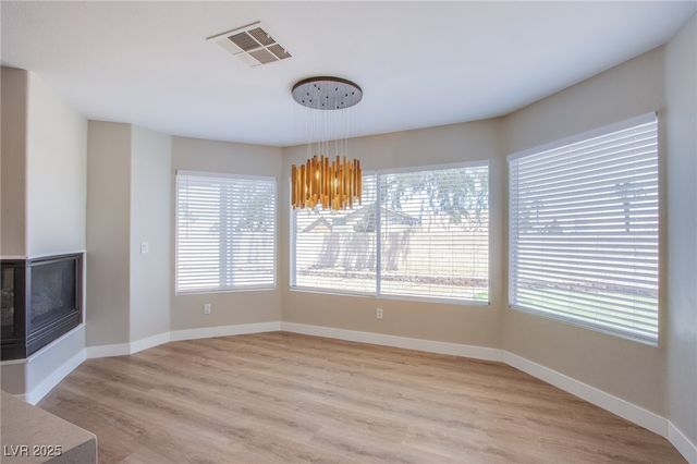 2704 Coventry Green Avenue, Henderson, NV 89074