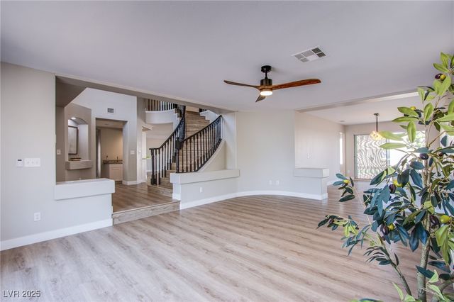 2704 Coventry Green Avenue, Henderson, NV 89074