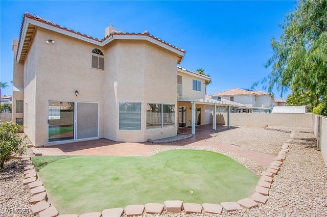 2704 Coventry Green Avenue, Henderson, NV 89074