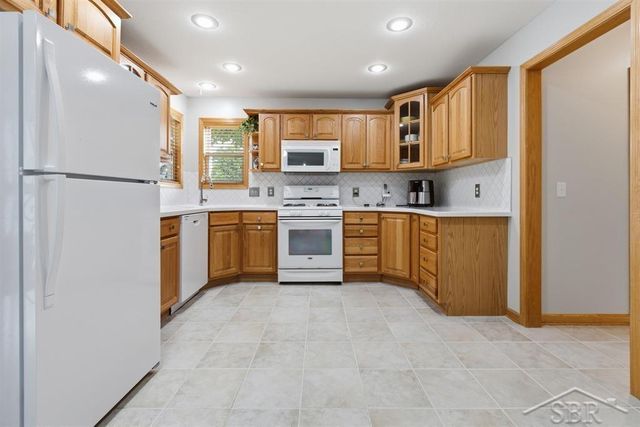 8297 Waxwing Drive, Tittabawassee Twp, MI 48623