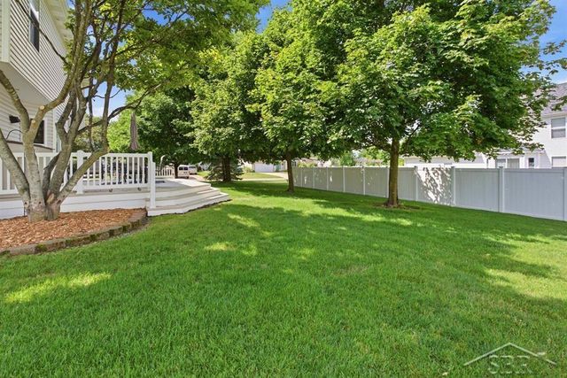 8297 Waxwing Drive, Tittabawassee Twp, MI 48623