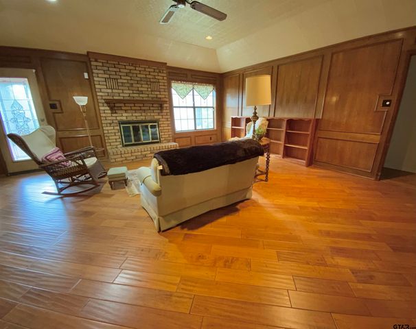 4913 Kirkcaldey Dr., Tyler, TX 75701