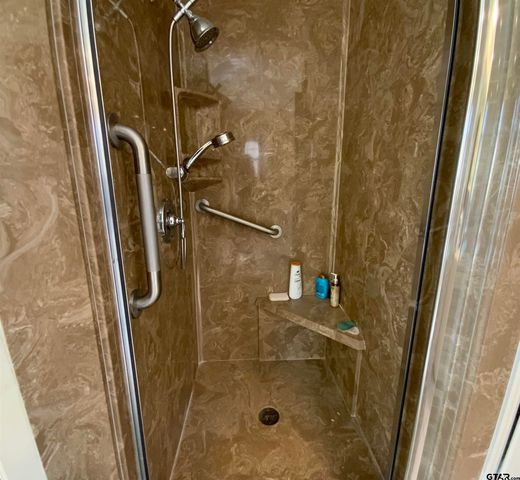 4913 Kirkcaldey Dr., Tyler, TX 75701