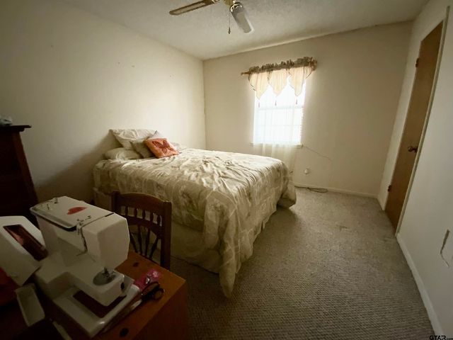 4913 Kirkcaldey Dr., Tyler, TX 75701