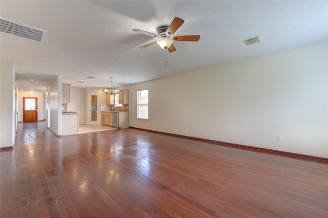 19130 Mission Fort Lane, Richmond, TX 77407