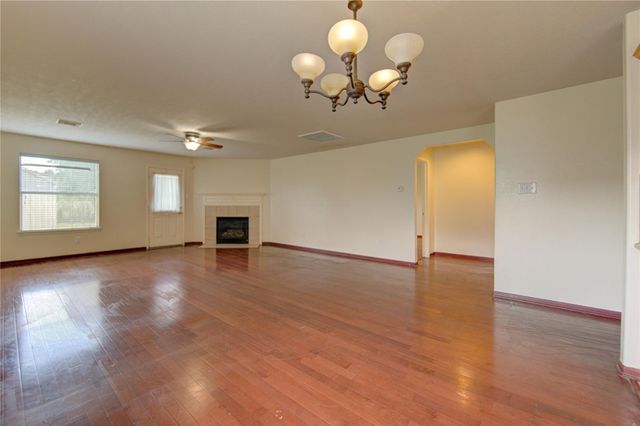 19130 Mission Fort Lane, Richmond, TX 77407