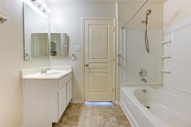 19130 Mission Fort Lane, Richmond, TX 77407