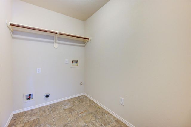 19130 Mission Fort Lane, Richmond, TX 77407