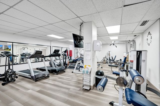 2701 N Ocean Boulevard 17e, Fort Lauderdale, FL 33308