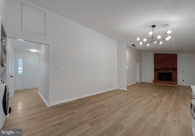 2094 CHAPELSIDE CT, Waldorf, MD 20602