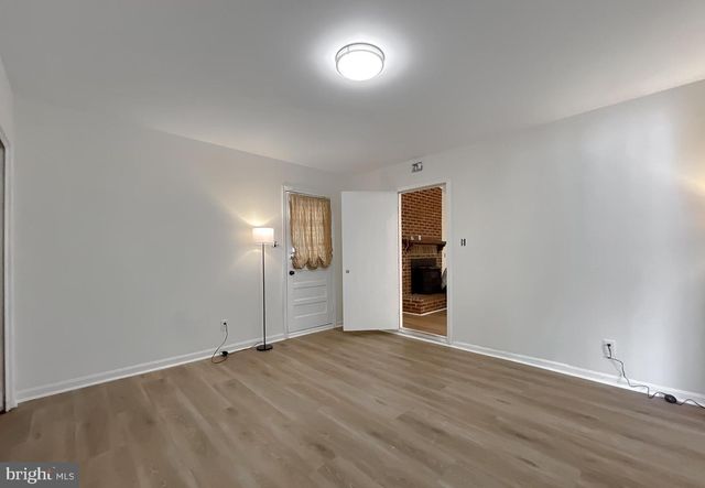 2094 CHAPELSIDE CT, Waldorf, MD 20602