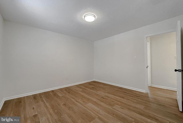 2094 CHAPELSIDE CT, Waldorf, MD 20602