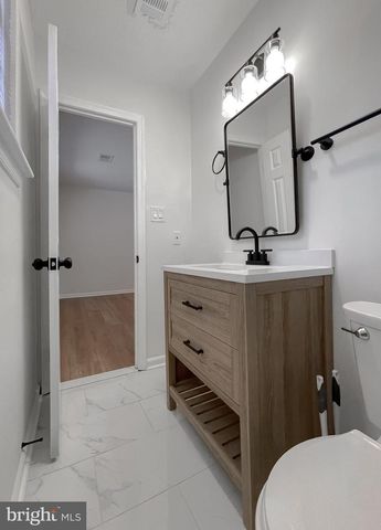 2094 CHAPELSIDE CT, Waldorf, MD 20602