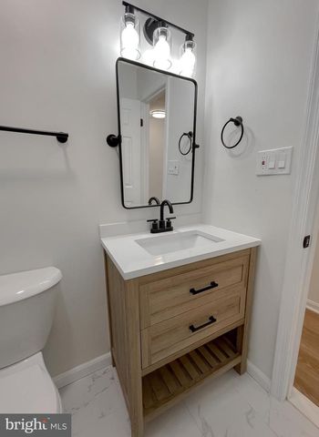 2094 CHAPELSIDE CT, Waldorf, MD 20602