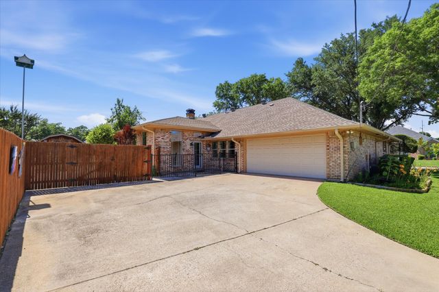 234 Turpin Drive, Highland Village, TX 75077
