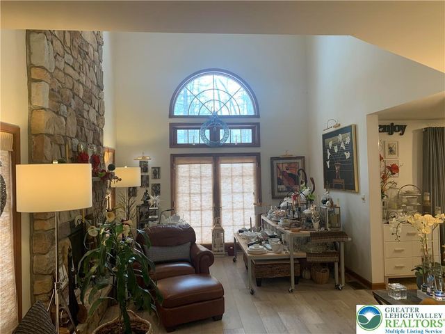 25 Rollingwood Trail, Chestnuthill Twp, PA 18353