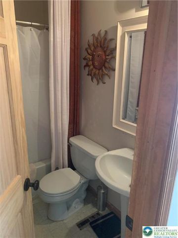 25 Rollingwood Trail, Chestnuthill Twp, PA 18353