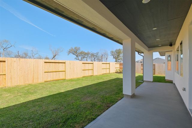 9719 Hunters Run Drive, Missouri City, TX 77459