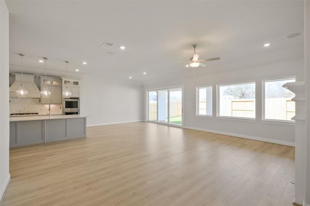 9719 Hunters Run Drive, Missouri City, TX 77459