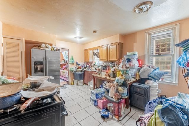 5017 W 32nd Street, Cicero, IL 60804