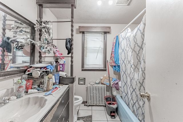 5017 W 32nd Street, Cicero, IL 60804