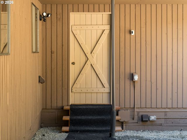 15480 S BIG ROCK Loop, Mulino, OR 97042