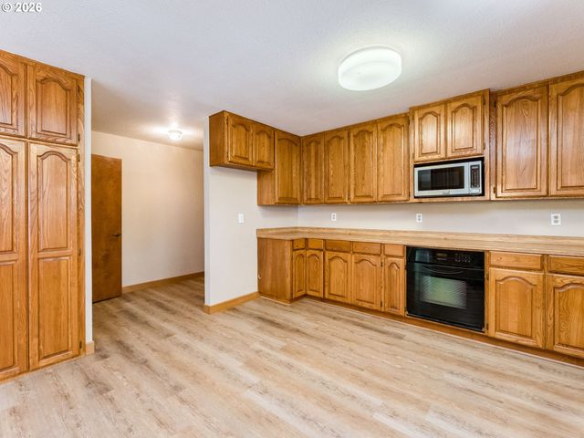 15480 S BIG ROCK Loop, Mulino, OR 97042