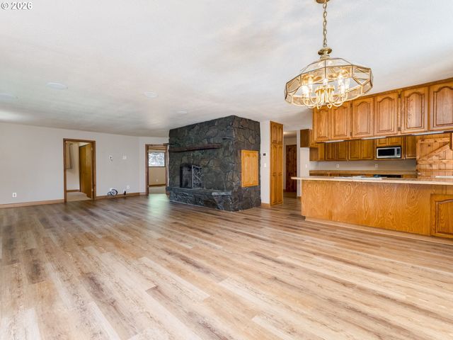 15480 S BIG ROCK Loop, Mulino, OR 97042