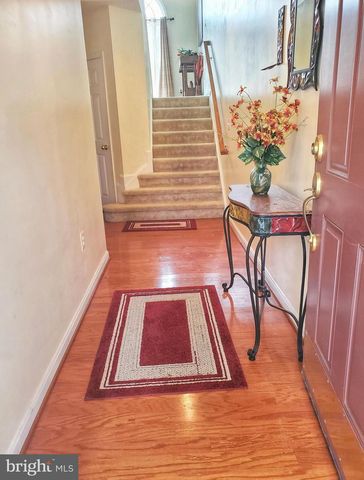 17513 VICTORIA FALLS DR, Dumfries, VA 22025