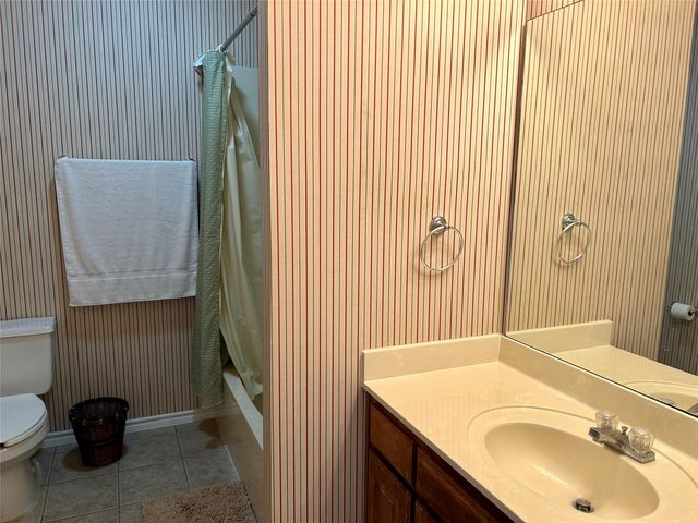 26035 Heartwood Drive 416, Whitney, TX 76692