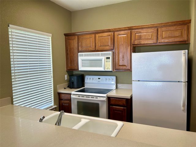 26035 Heartwood Drive 416, Whitney, TX 76692