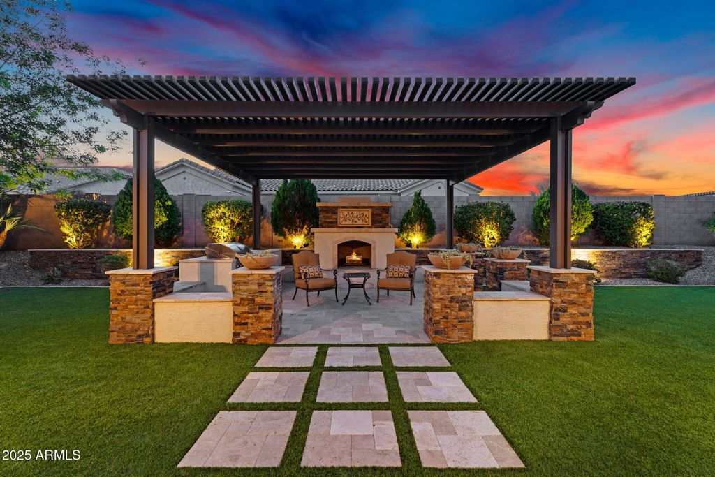 610 W Tonto Drive, Chandler, AZ 85248