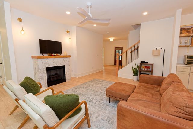 308 Aunt Carrie Place, Wellford, SC 29385