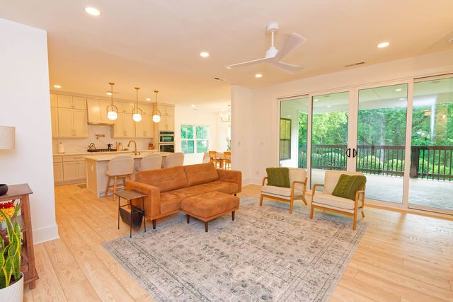 308 Aunt Carrie Place, Wellford, SC 29385