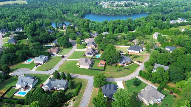 308 Aunt Carrie Place, Wellford, SC 29385