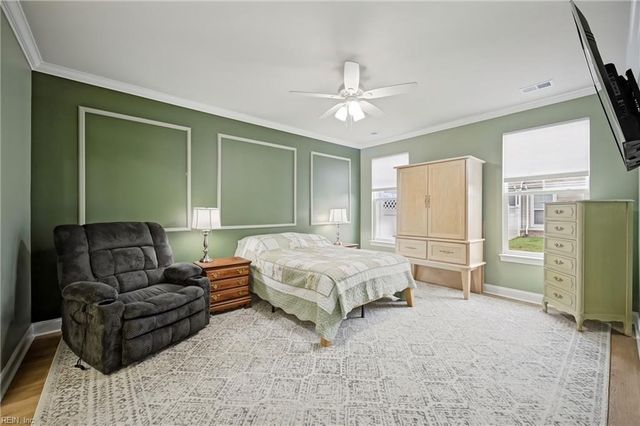 2000 Barton LN, Chesapeake, VA 23322