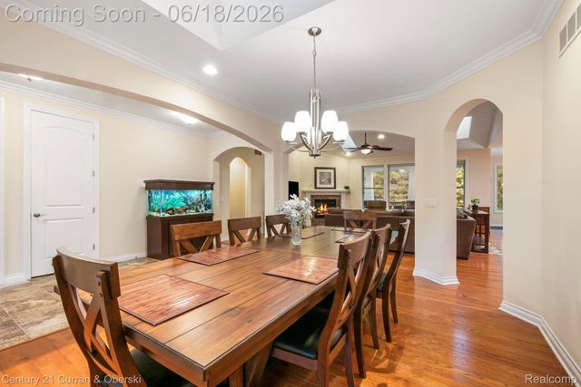 34225 Thornbrook Drive, Farmington Hills, MI 48335