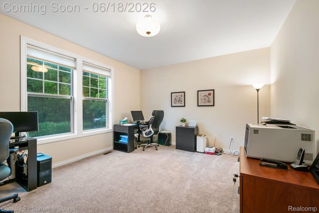 34225 Thornbrook Drive, Farmington Hills, MI 48335