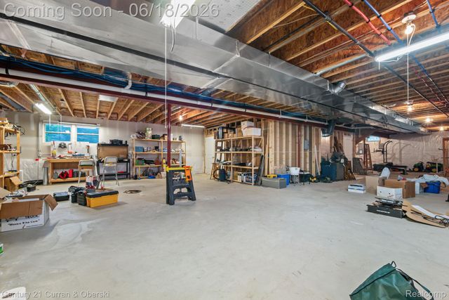 34225 Thornbrook Drive, Farmington Hills, MI 48335