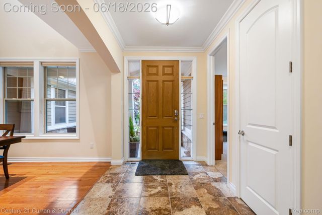 34225 Thornbrook Drive, Farmington Hills, MI 48335