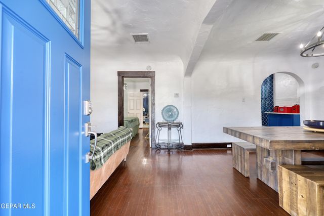 3208 TULAROSA Avenue, El Paso, TX 79903