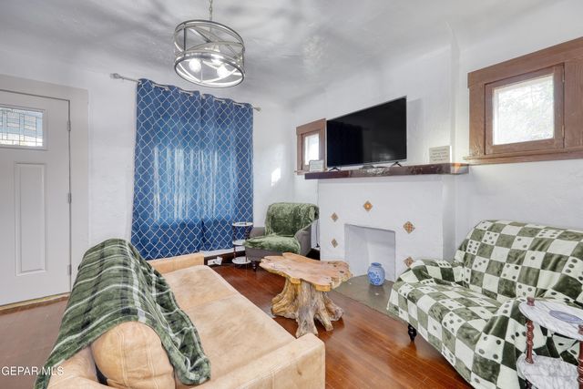 3208 TULAROSA Avenue, El Paso, TX 79903