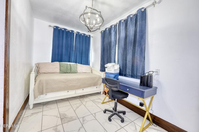 3208 TULAROSA Avenue, El Paso, TX 79903