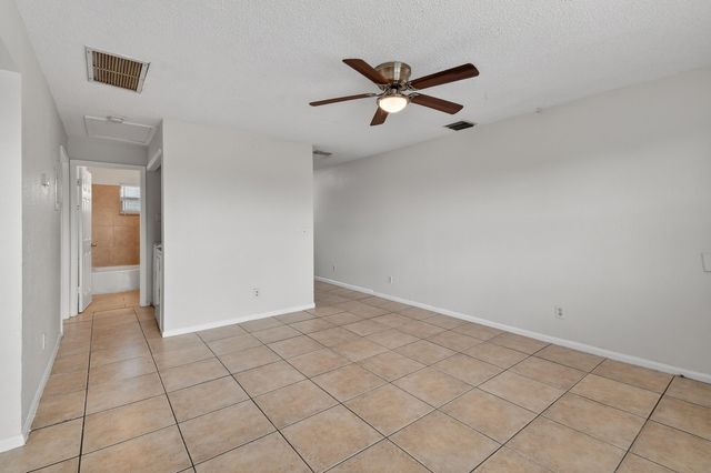 1618 W 26th Court D, Riviera Beach, FL 33404