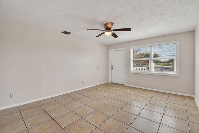 1618 W 26th Court D, Riviera Beach, FL 33404