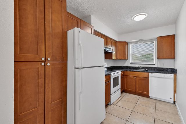 1618 W 26th Court D, Riviera Beach, FL 33404