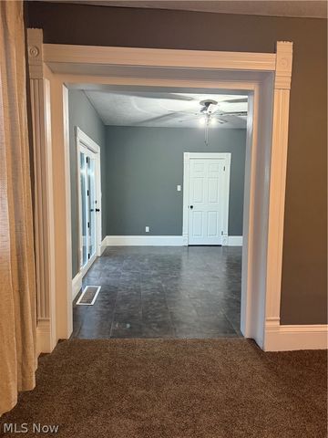 614 Hazlett Avenue NW, Canton, OH 44708