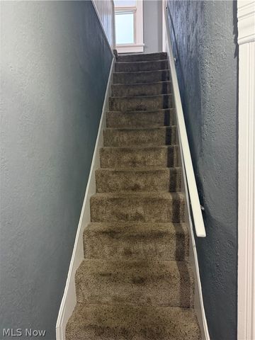 614 Hazlett Avenue NW, Canton, OH 44708